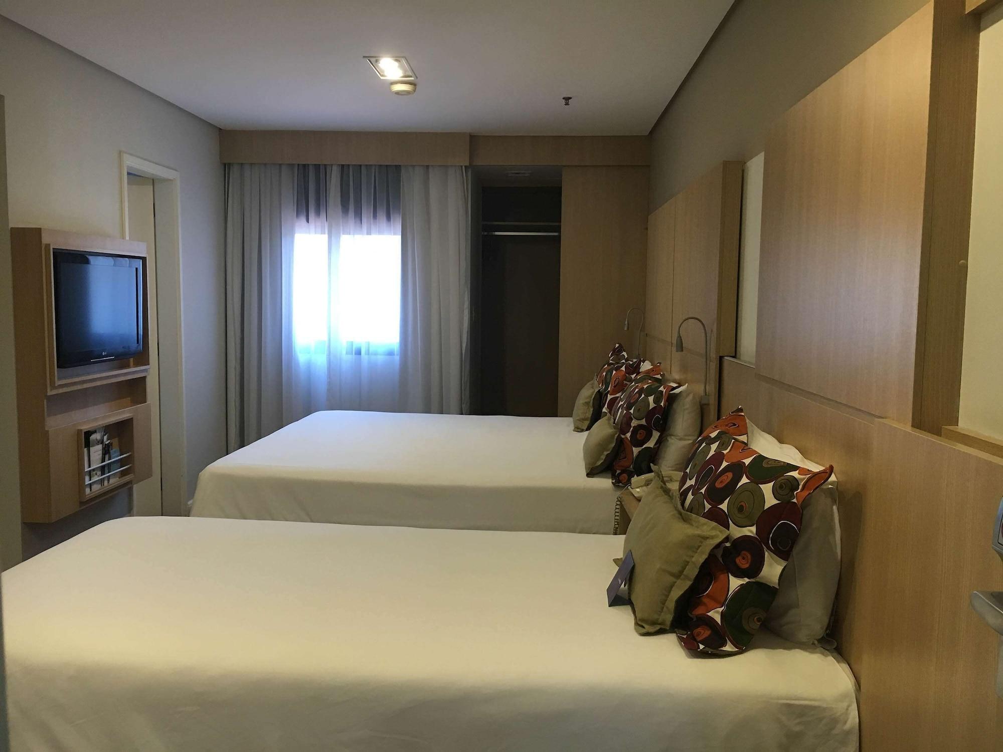 Mercure Sao Paulo Nacoes Unidas מראה חיצוני תמונה